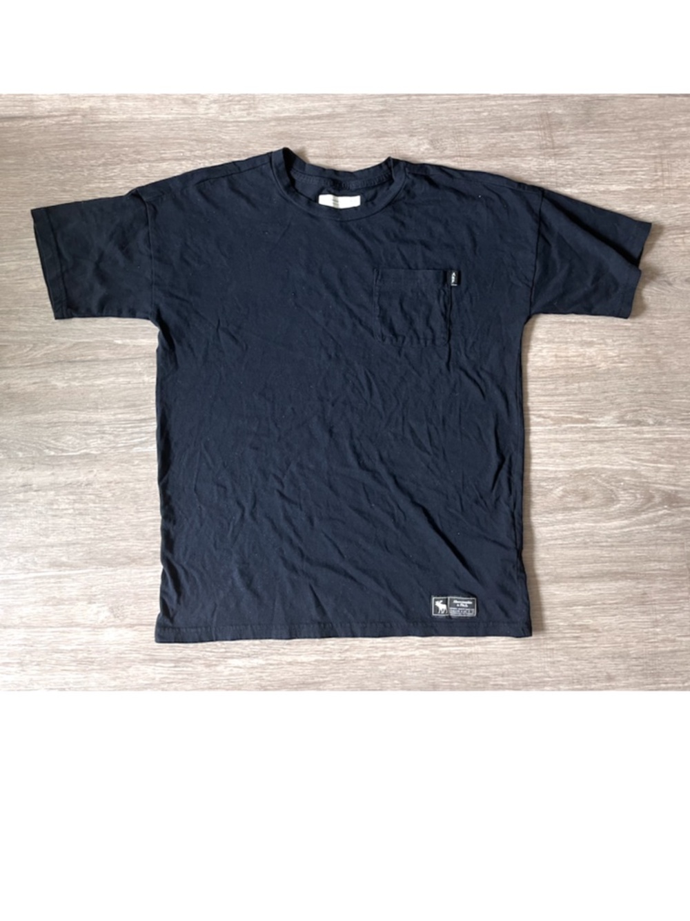 Abercrombie kids  boys black oversized t-shirt pocket 15-16 nwot